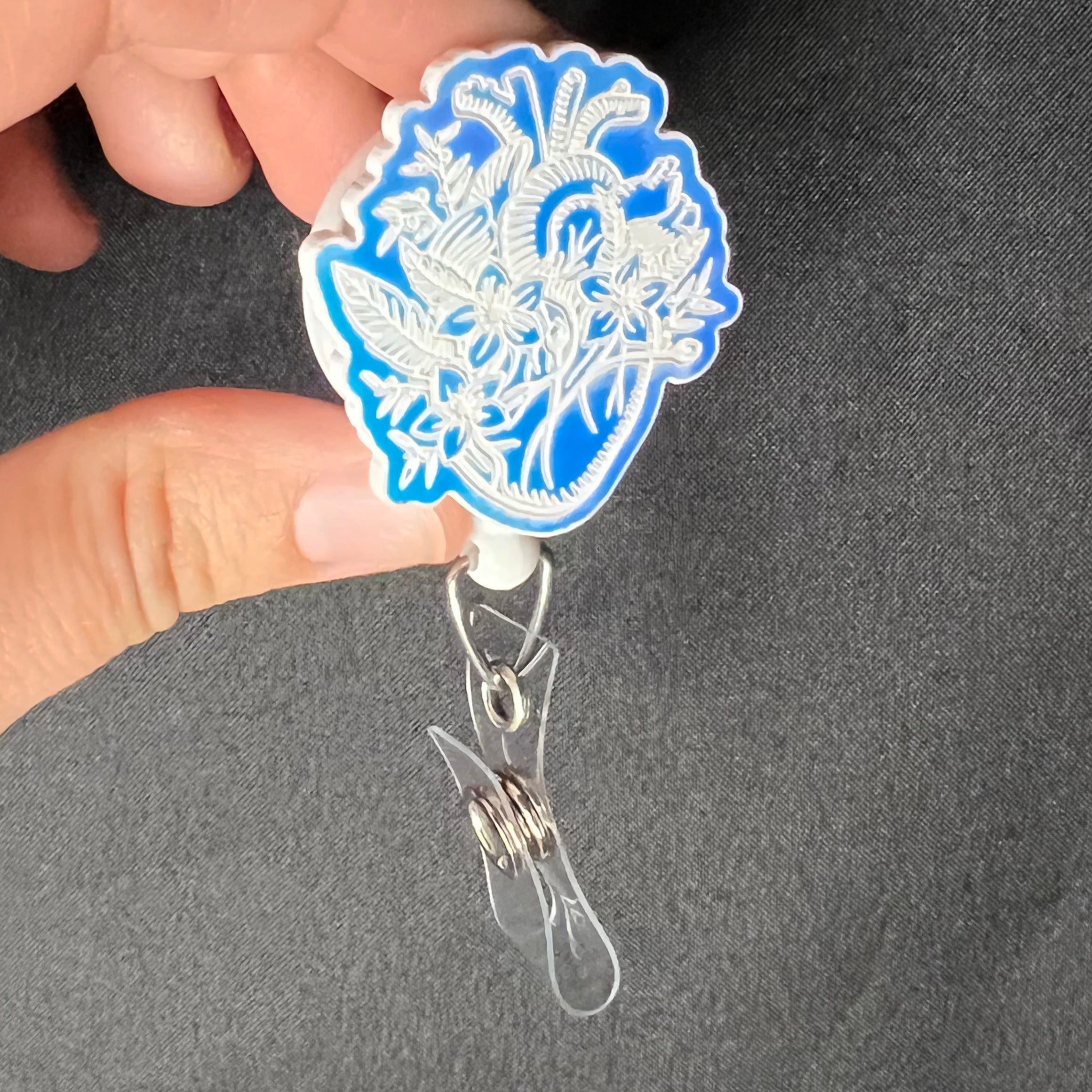 Color Shift Badge Reel Topper: Floral Heart